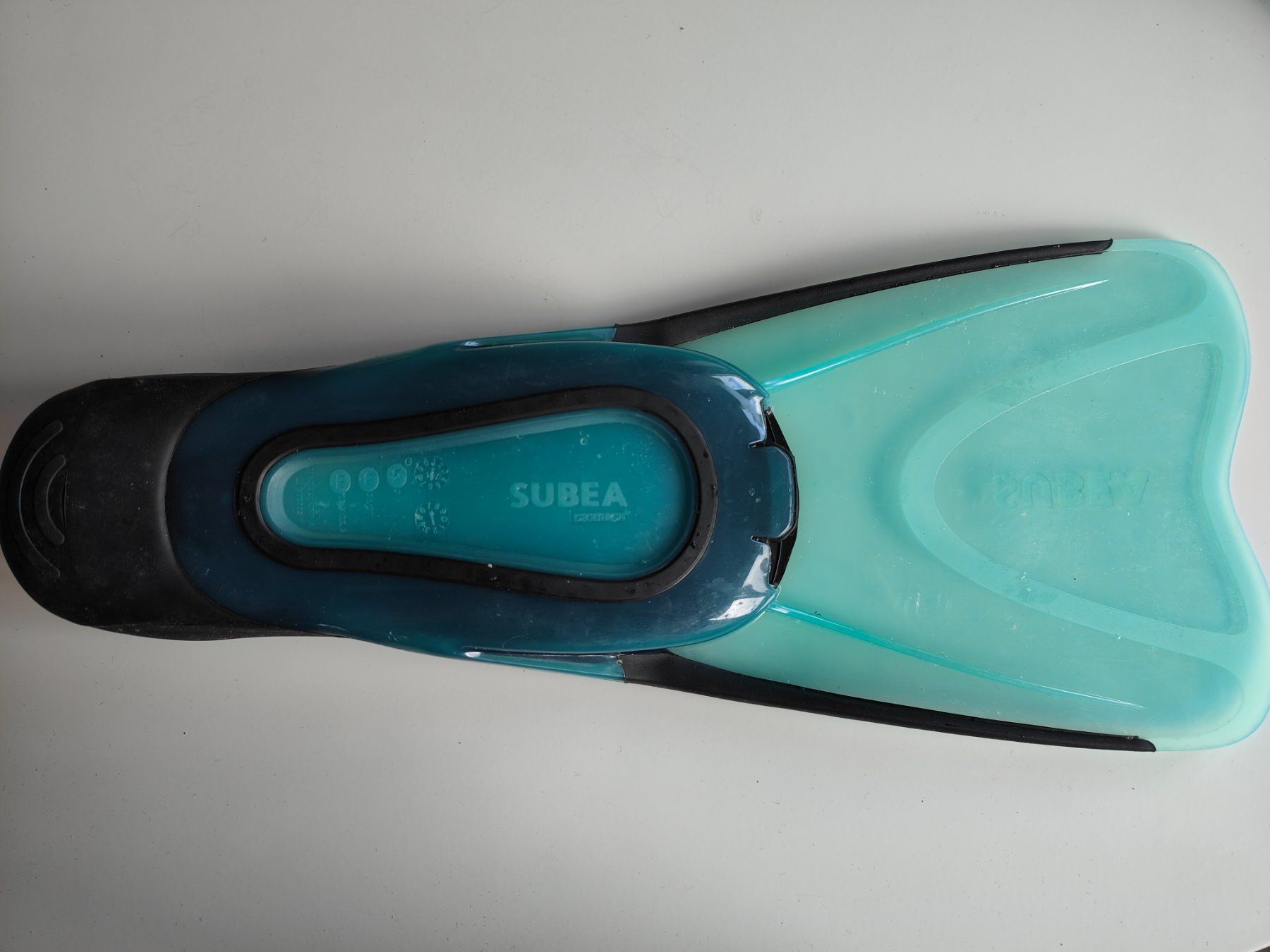 Flossen, Masken & Schnorchel: Palmes de plongée snorkeling Decathlon – Gebraucht aus Penthalaz von Cortis 1