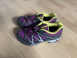 Salomon Schuhe Gr. 36 2/3 Violett Waterproof