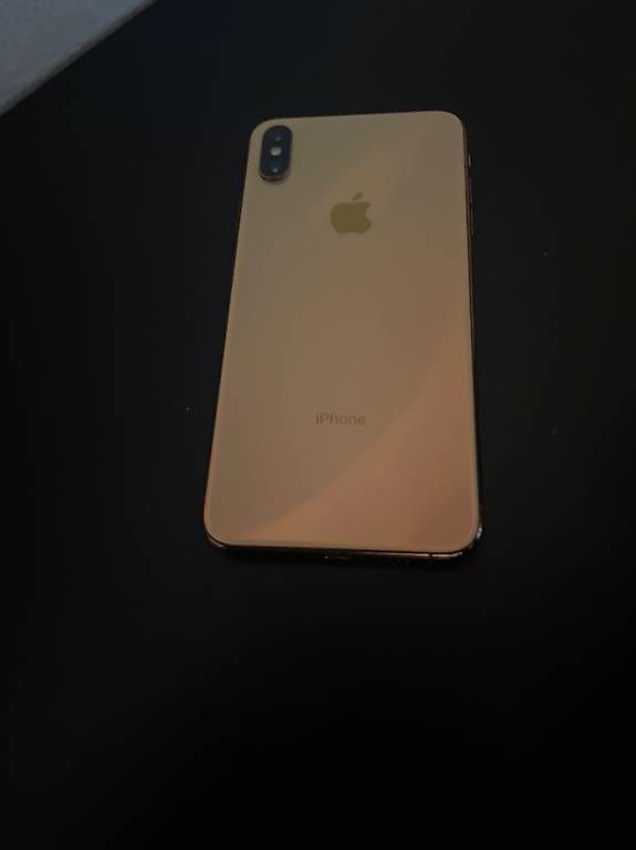 Telefoni cellulari / Smartphones: i phone 10 - très bon état  – Usato da Lausanne venduto da tes_6r2k 1