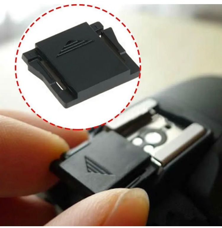 Canon Appareil photo: Blitzschuhabdeckung CANON, NIKON, usw. – Neuf avec emballage d'origine à Fulenbach par Pixelshop