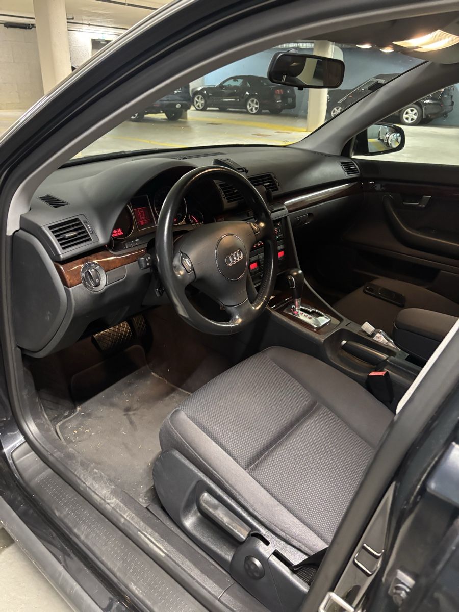 Audi Autos: A4 B6 3.0 V6 – D'occasion à Einsiedeln par bor_rxm8 5