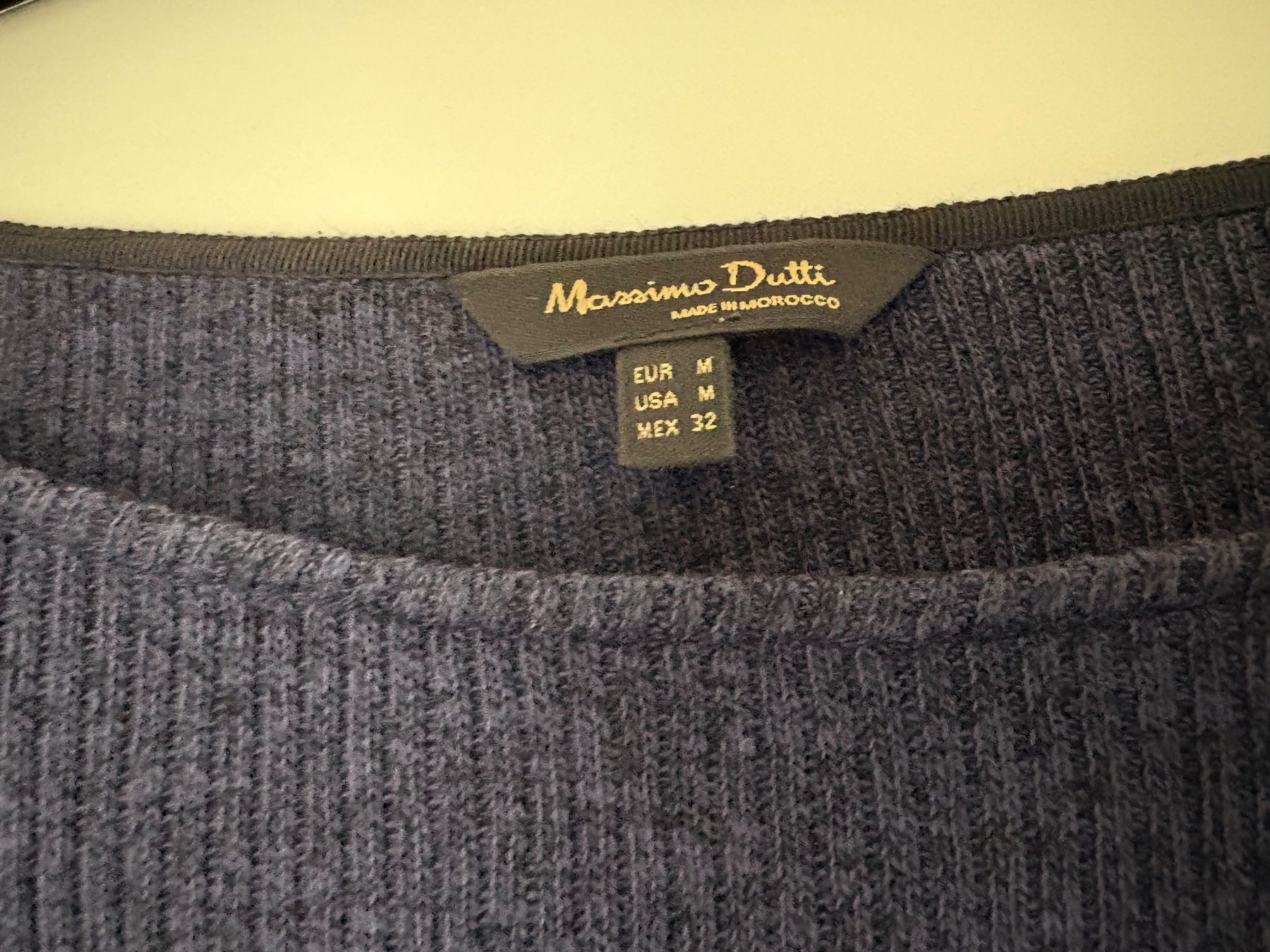 Massimo Dutti Top: MASSIMO DUTTI Top size M – Usato da Muzzano venduto da Sidney_3 1