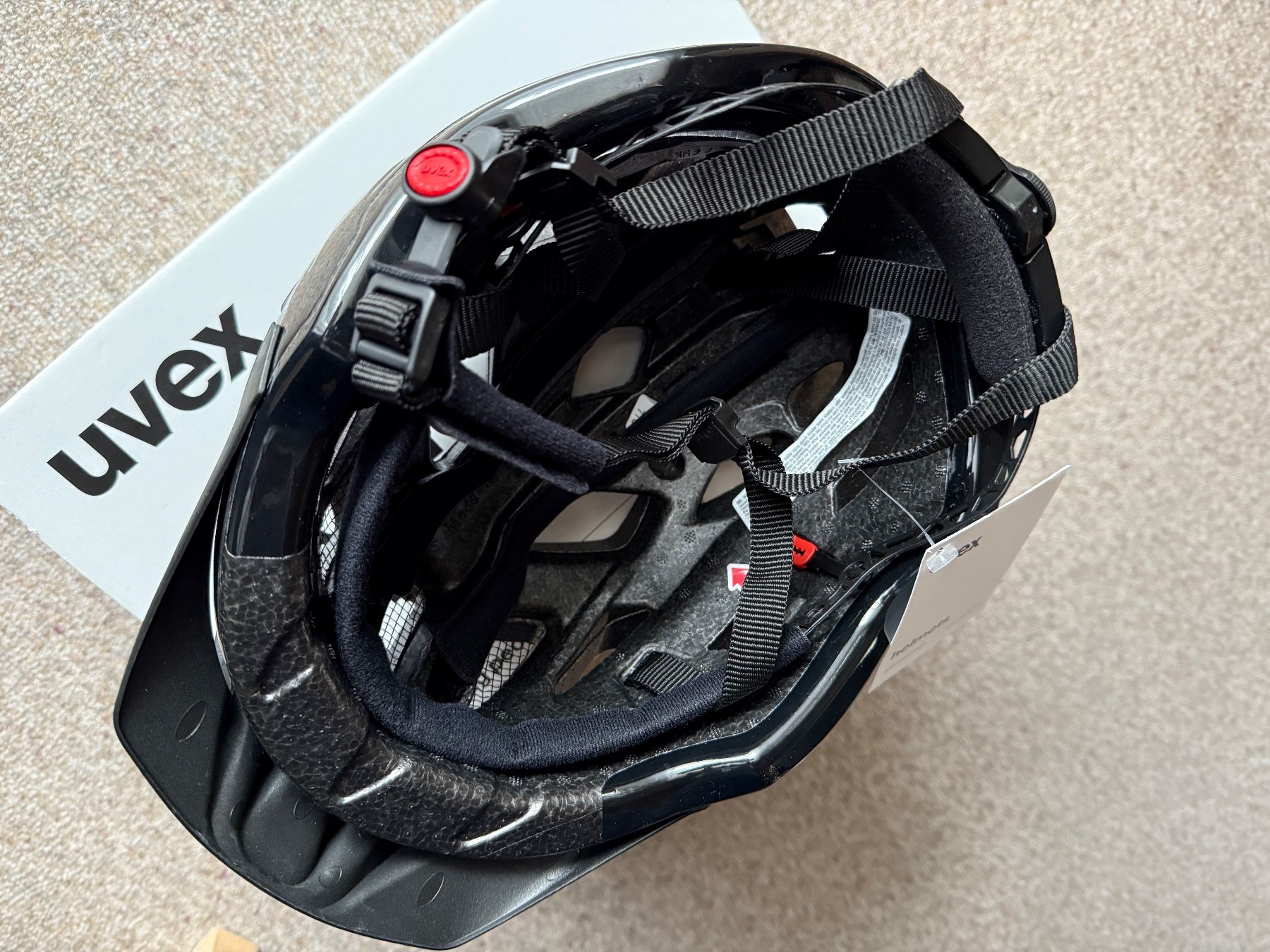 Uvex Helme: Neuer UVEX active Velohelm, 56-60cm, schwarz – Neu und originalverpackt aus Thun von dane_pao 5