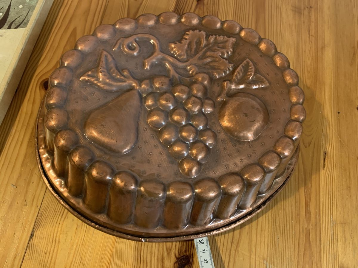 Teglie da forno: Antike Kupferform – Usato da Port venduto da Glarus1955 1