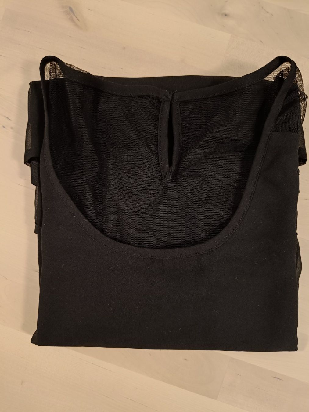 Only Top: Schwarzes ärmelloses Top | Grösse 34 Only – Usato da Zürich venduto da Atelier.Second 1