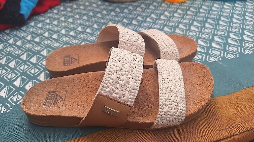 Scarpe da donna: Sandales reef 37.5 – Usato da Echallens venduto da cin_htm8 1