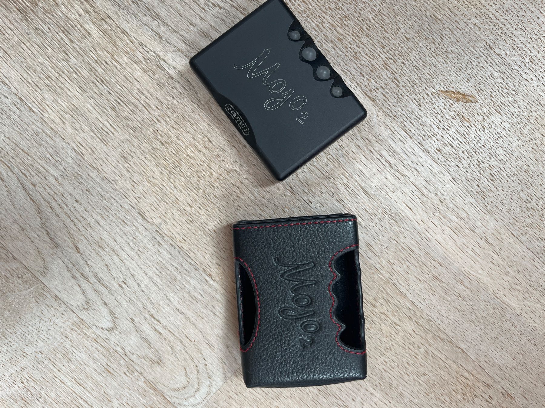 Amplificatori: Chord Mojo2 et étui – Usato da Froideville venduto da antanast