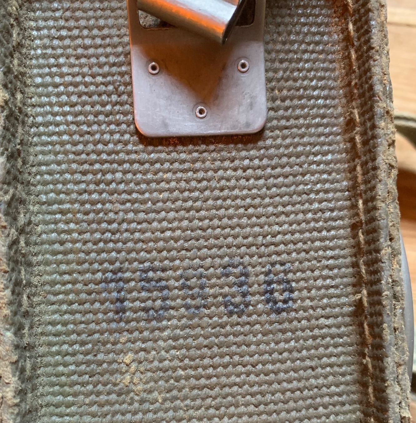 Telefoni: 2 Feldtelefone Ftf 50 der CH Armee – Usato da Goldingen venduto da Bergler012 9