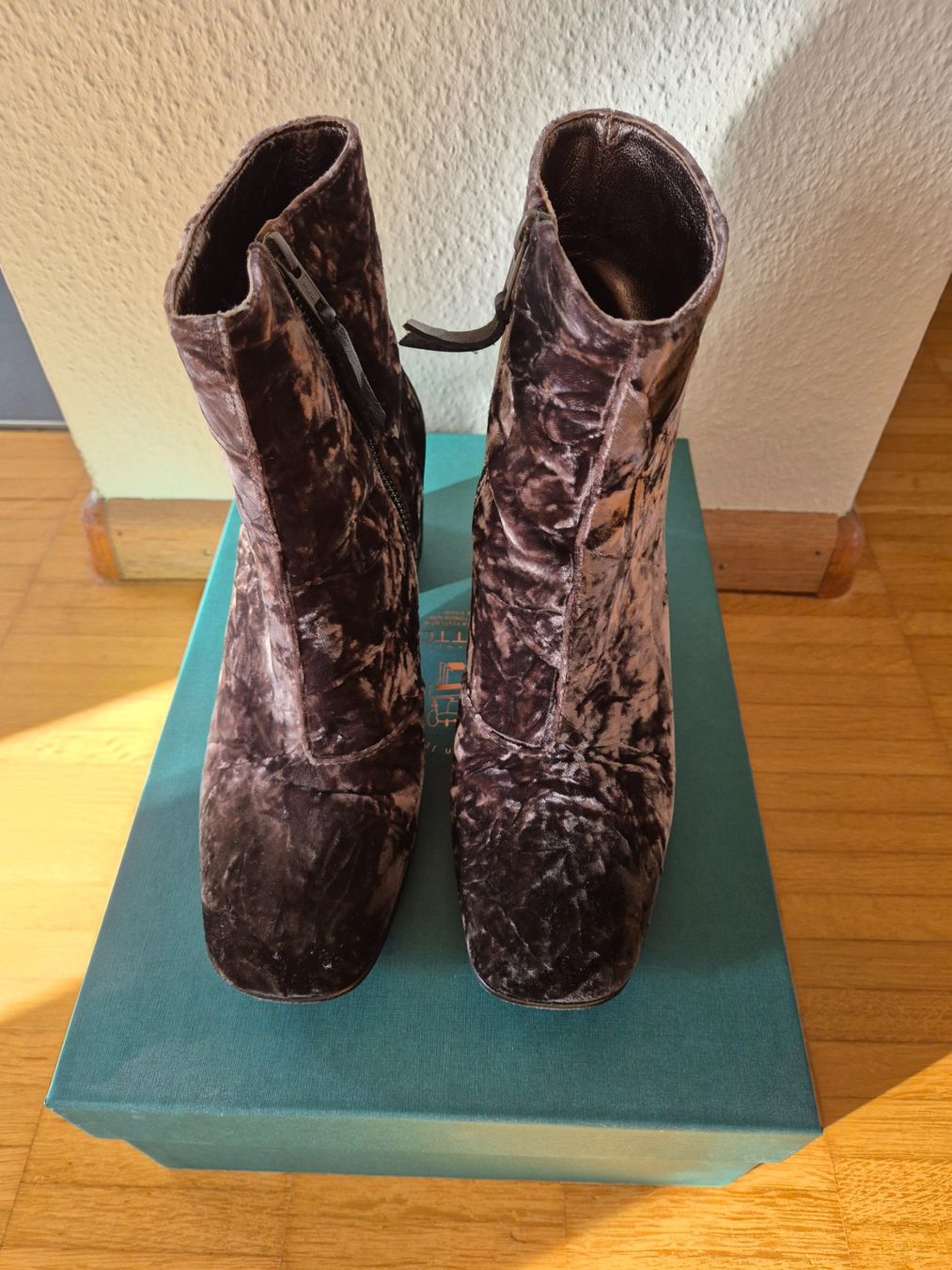 Scarpe da donna: Stiefelette, Gr. 39 – Nuovo (secondo la descrizione) da Muttenz venduto da Subito11