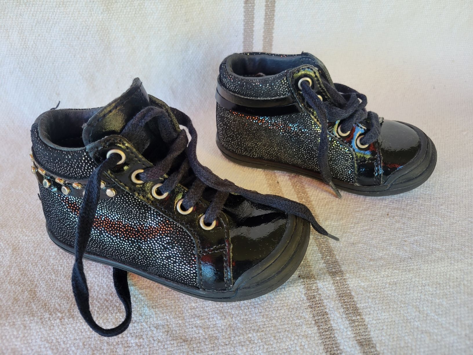 Schuhe für Mädchen: Bottines ciréss, taille 21 – Gebraucht aus Neuchâtel von valerizette 3