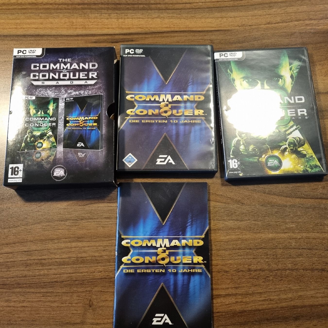 Tutti i DVDs: PC DVD Game The Command & Conquer Saga Neu ungebraucht. – Nuovo (secondo la descrizione) da Zürich venduto da ret_7ppg 2