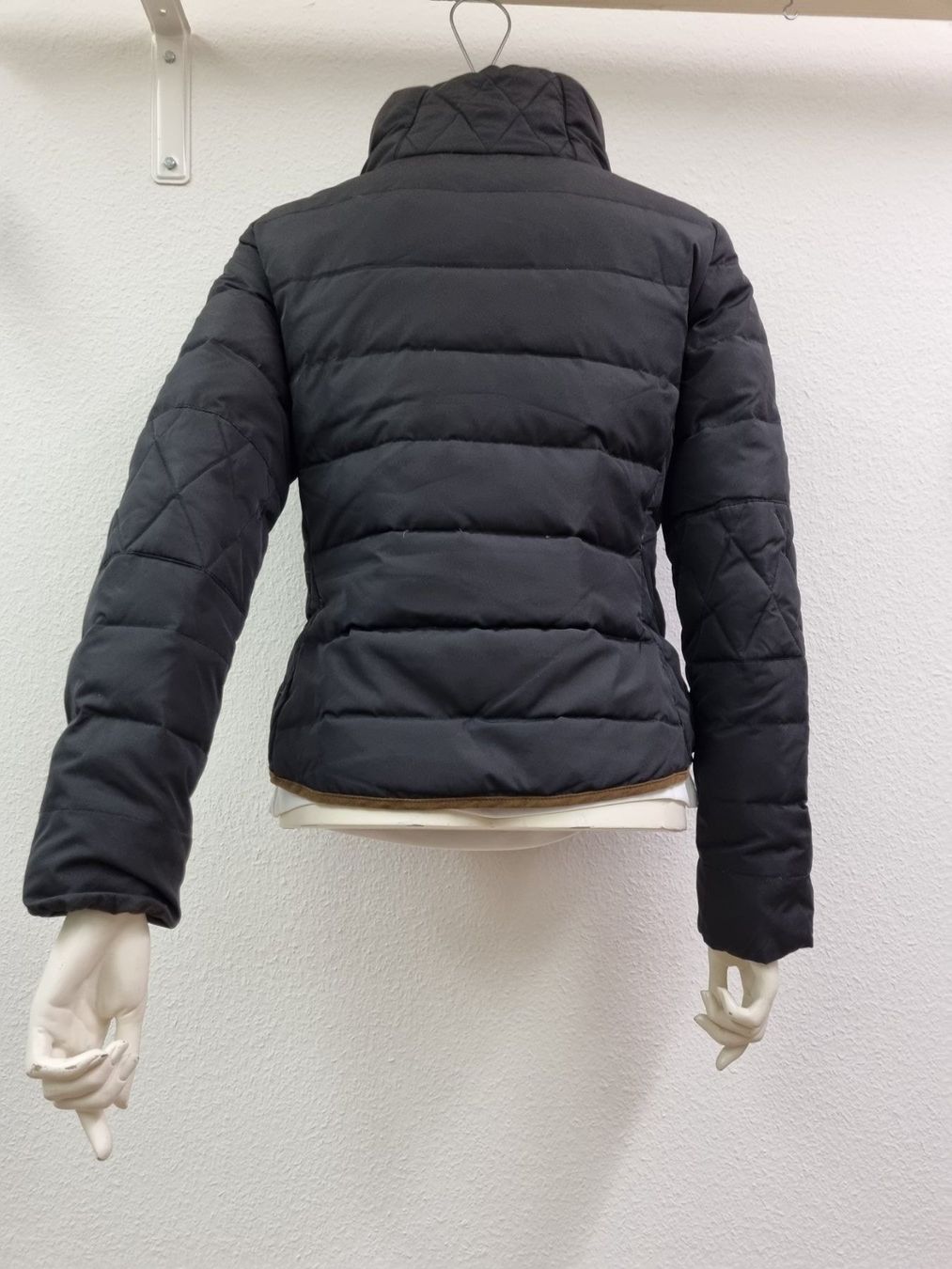 Vero Moda Giacche: Vero Moda Jacke Grösse M – Usato da Schönenwerd venduto da Chez_Mimi 1