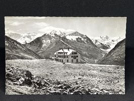Muottas Muragl (2456m) mit Piz Palü....