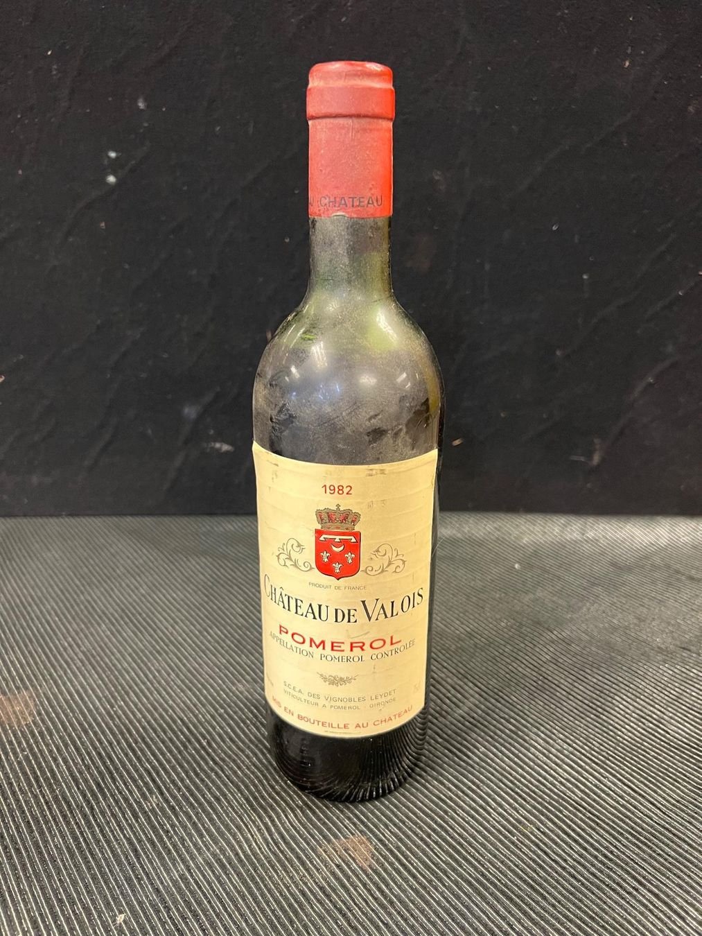 Vino: POMEROL 1982 vin rouge – Nuovo (secondo la descrizione) da Genève venduto da Leboucheoreilles