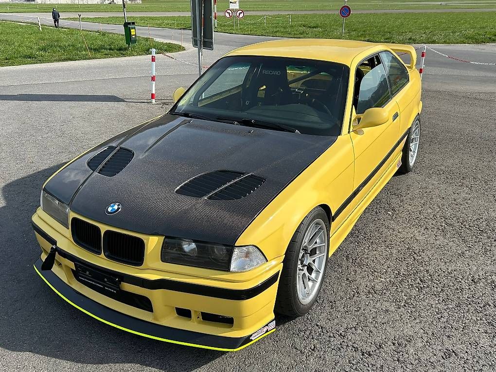 Automobili: BMW M3 E36 Rennwagen (Track-Tool) – Usato da Alpnach Dorf venduto da inf_56t7 2