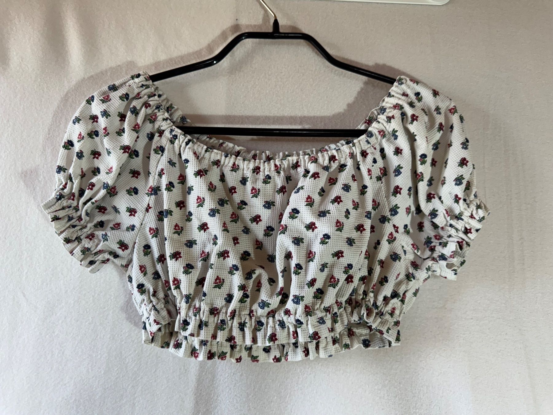 Top: Sommerliches Oberteil Top Ca. Gr. S – Usato da Grosswangen venduto da second_hand_dress 5