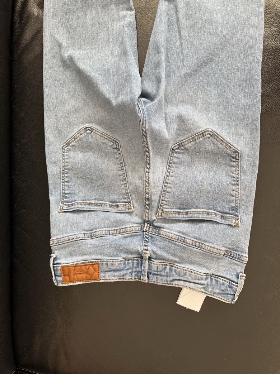 Vero Moda Jeans: Vero Moda Blaue Jeans – Gebraucht aus Winterthur von yar_dpp8 4
