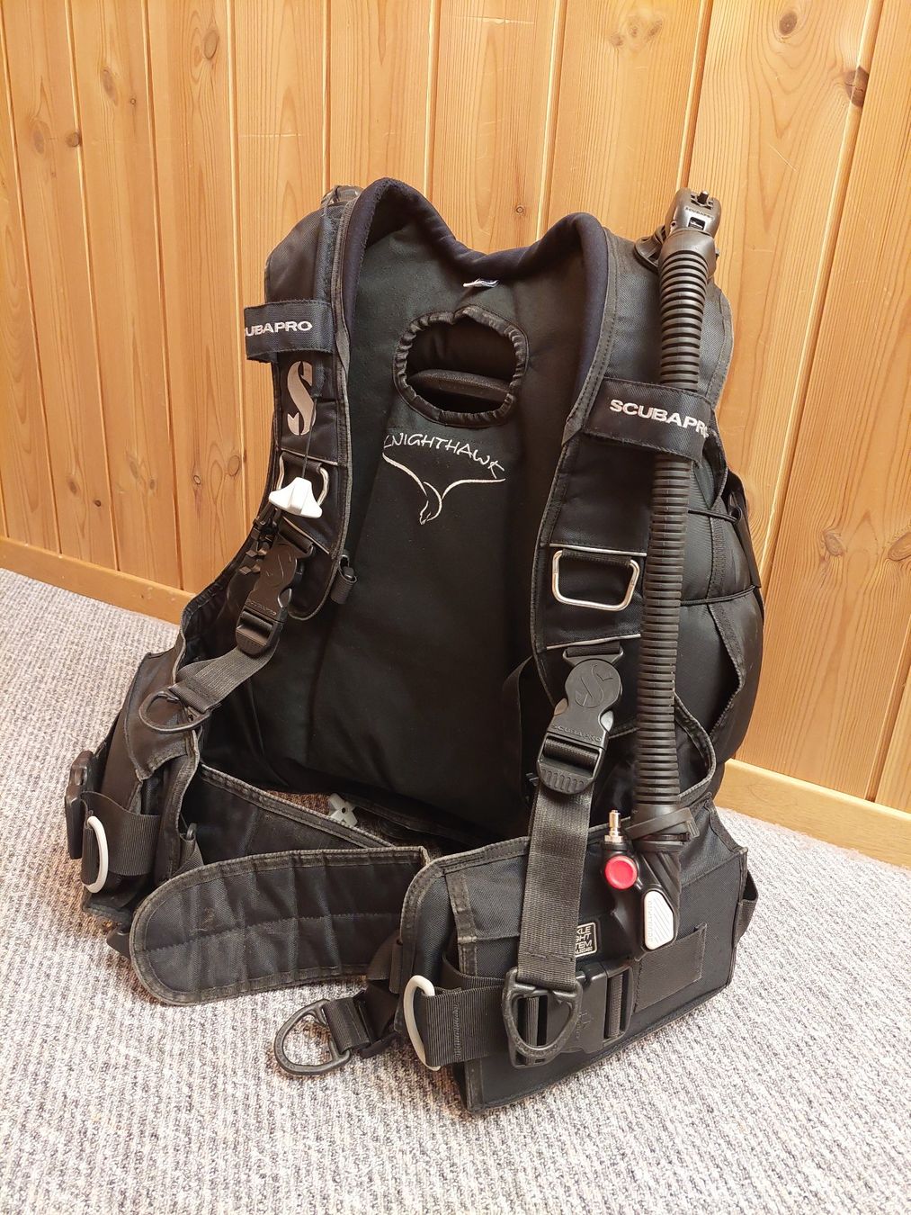 Scubapro Atemregler & Jackets: Tarierjacket Scubapro Knighthawk – Gebraucht aus S-chanf von diascha