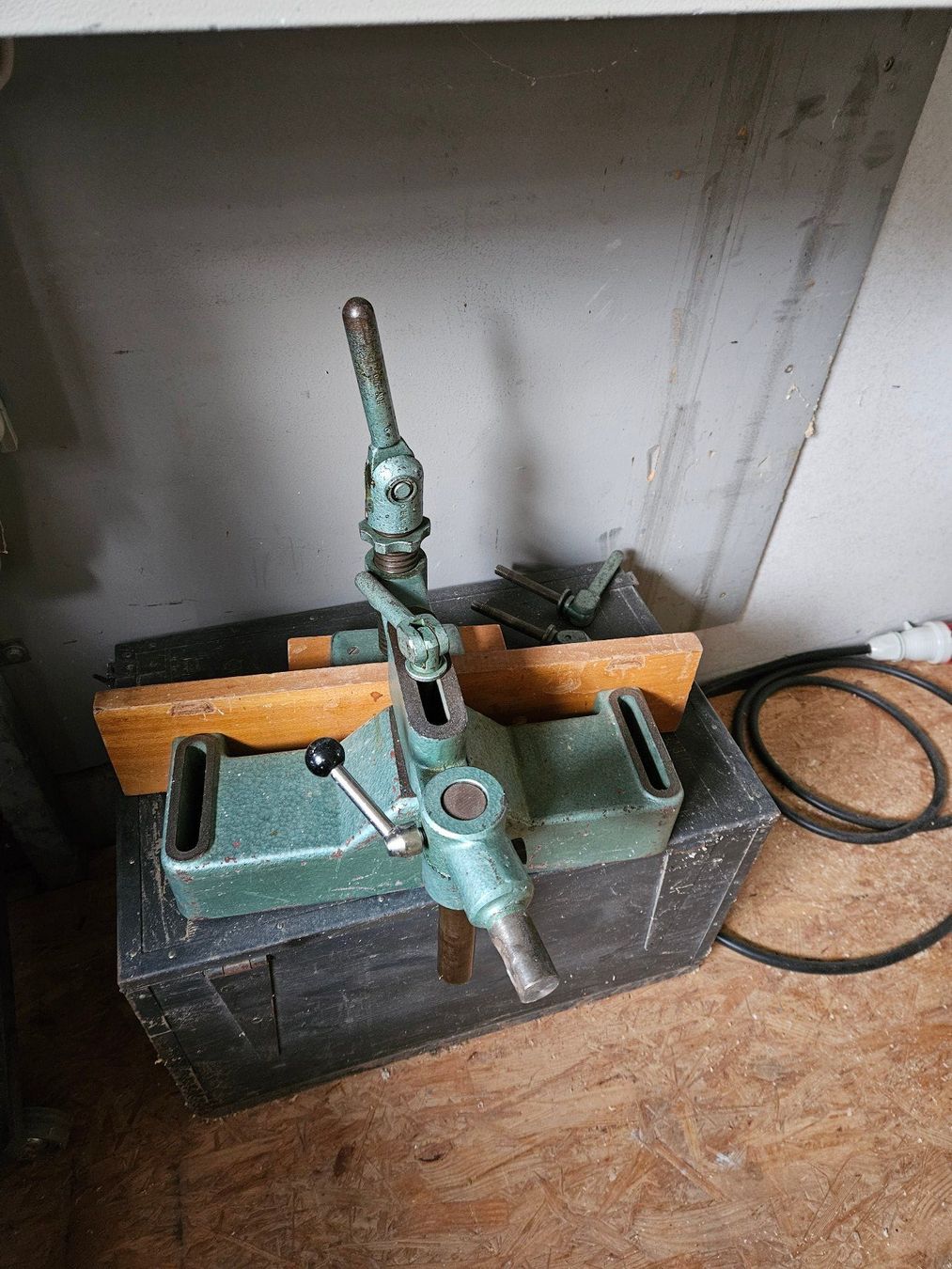 Tutte le macchine: Stemmmaschine – Usato da Niederbipp venduto da Jimmi02 3