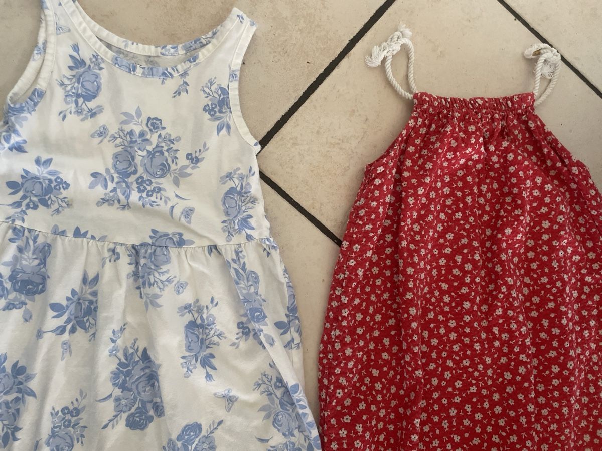 H&M Robes et jupes: 2 Sommerkleider  H&M Gr. 110/116  – D'occasion à Obergerlafingen par cabo4 1