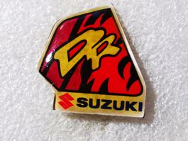 Ansteckpin 17: Suzuki