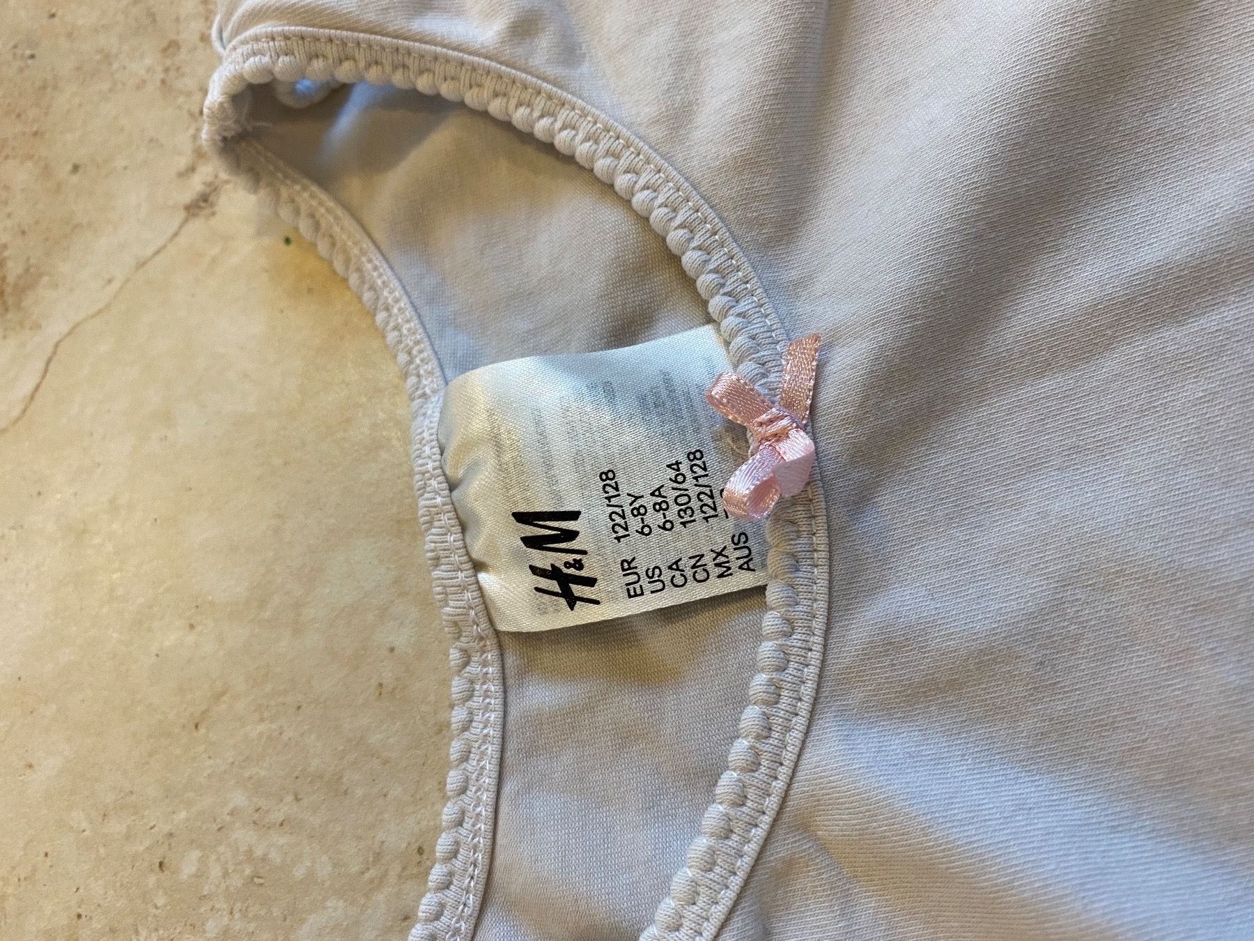 H&M Blusen, T-Shirts & Tops: Top H&M – Gebraucht aus St. Niklaus VS von Wallis4ever 1