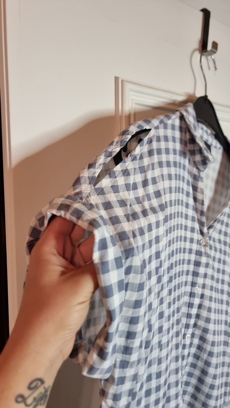 C&A Camicette: C&A Bluse-Hemd mit Karomuster und offenen Schultern – Usato da Wald ZH venduto da CapLux 3