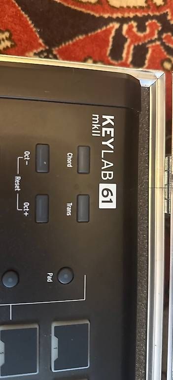 Arturia Musikinstrumente: Arturia Keylab 61 mk2 Midicontroller mit Case – Gebraucht aus Zürich von fin_5g7p 1