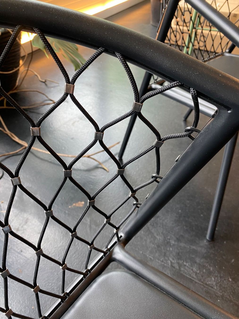 Emu Sedie: 2er-Set schwarze Gartenstühle aus Aluminium – Nuovo (secondo la descrizione) da Horgen venduto da StudioSferaAG 3