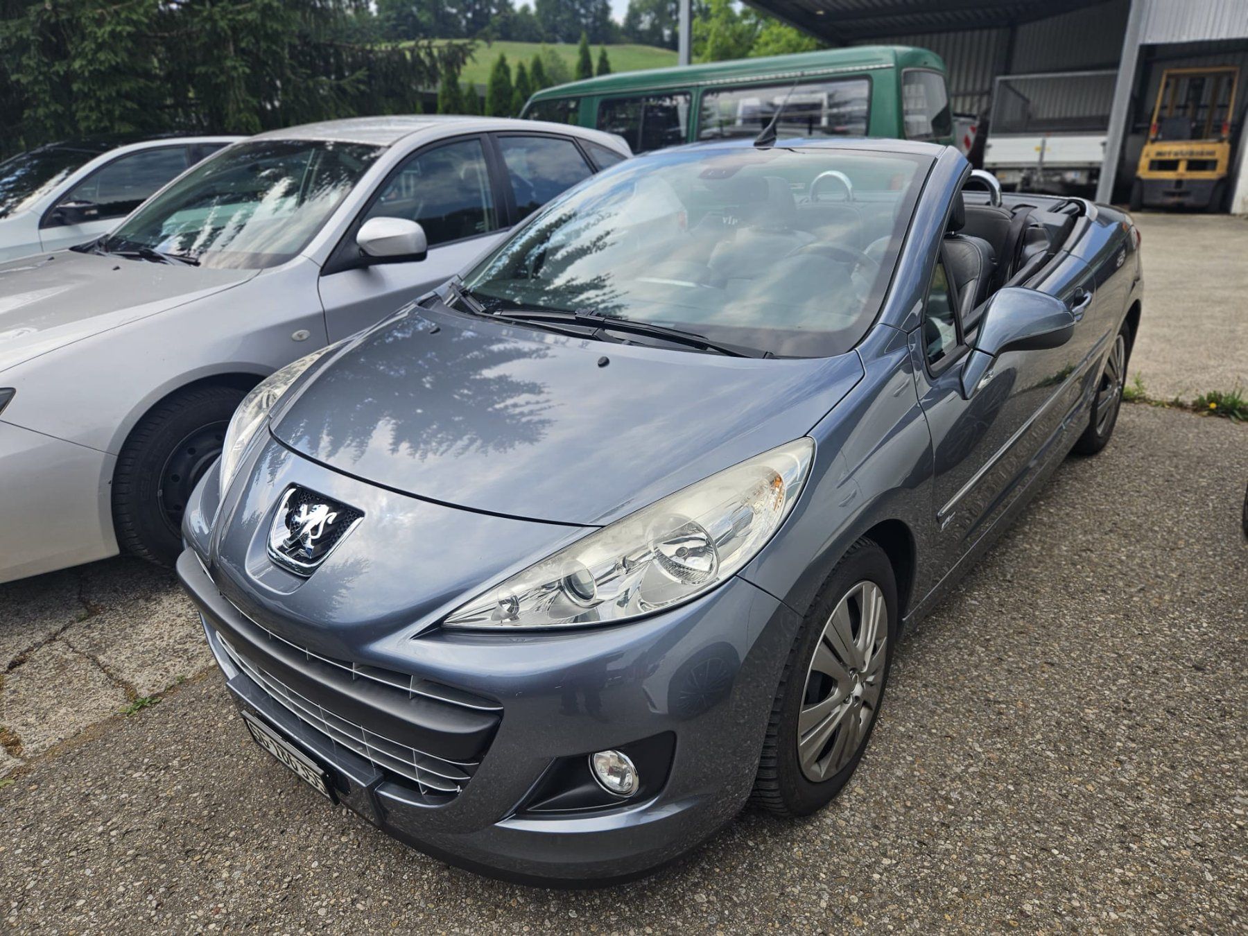 Peugeot Autos: Peugeot 207CC 1.6 Turbo – Gebraucht aus Bütschwil von inf_ry7q