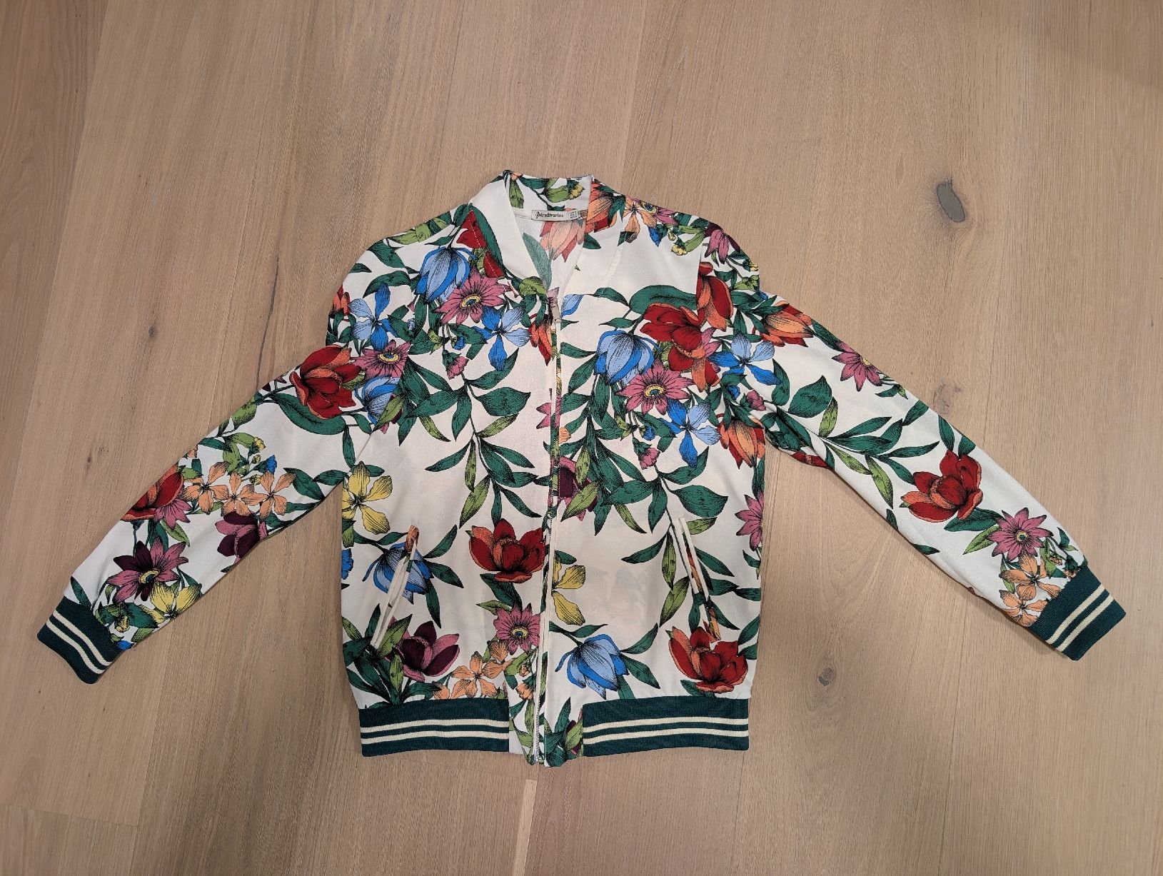 Stradivarius Giacche: Leicht Jacke Gr.S – Usato da Einsiedeln venduto da alegna89