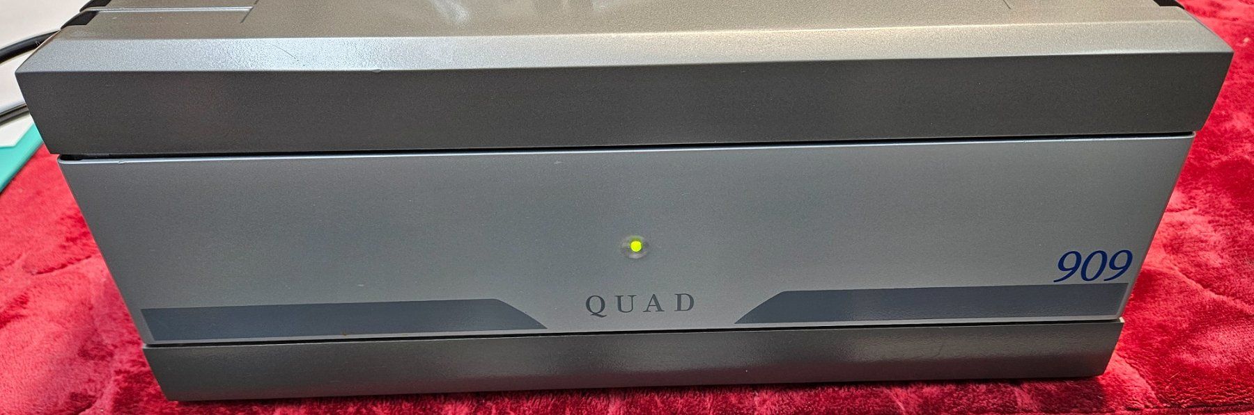 Quad Amplificatori: KIT RCA Quad 909 – Nuovo e nell'imballaggio originale da St-Cierges venduto da Pestol 2