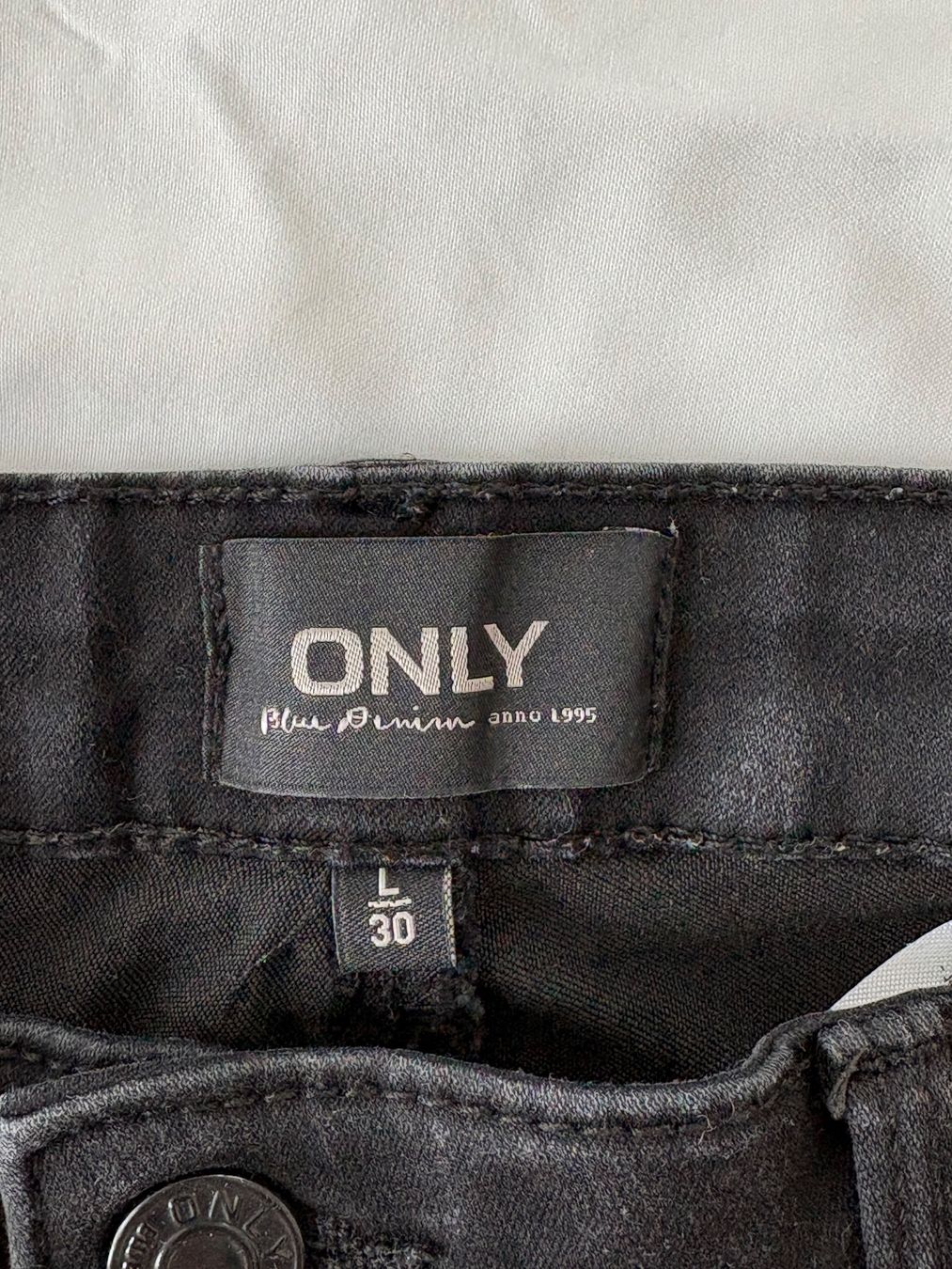 Only Jeans: Jean noir ONLY noir taille 30/ L – Usato da Zürich venduto da mcotti01 6