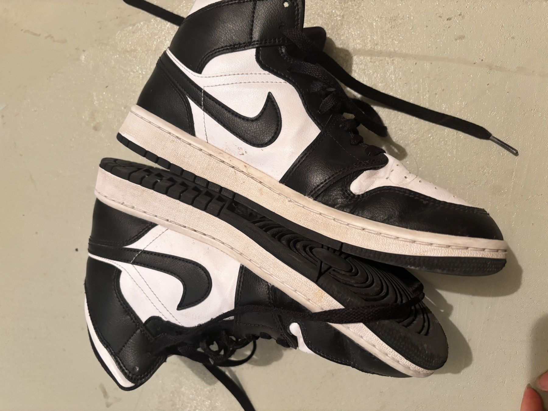 Jordan Herrenschuhe: Air Jordan 1 Mid Panda – Gebraucht aus Rifferswil von nil_6hyh 1