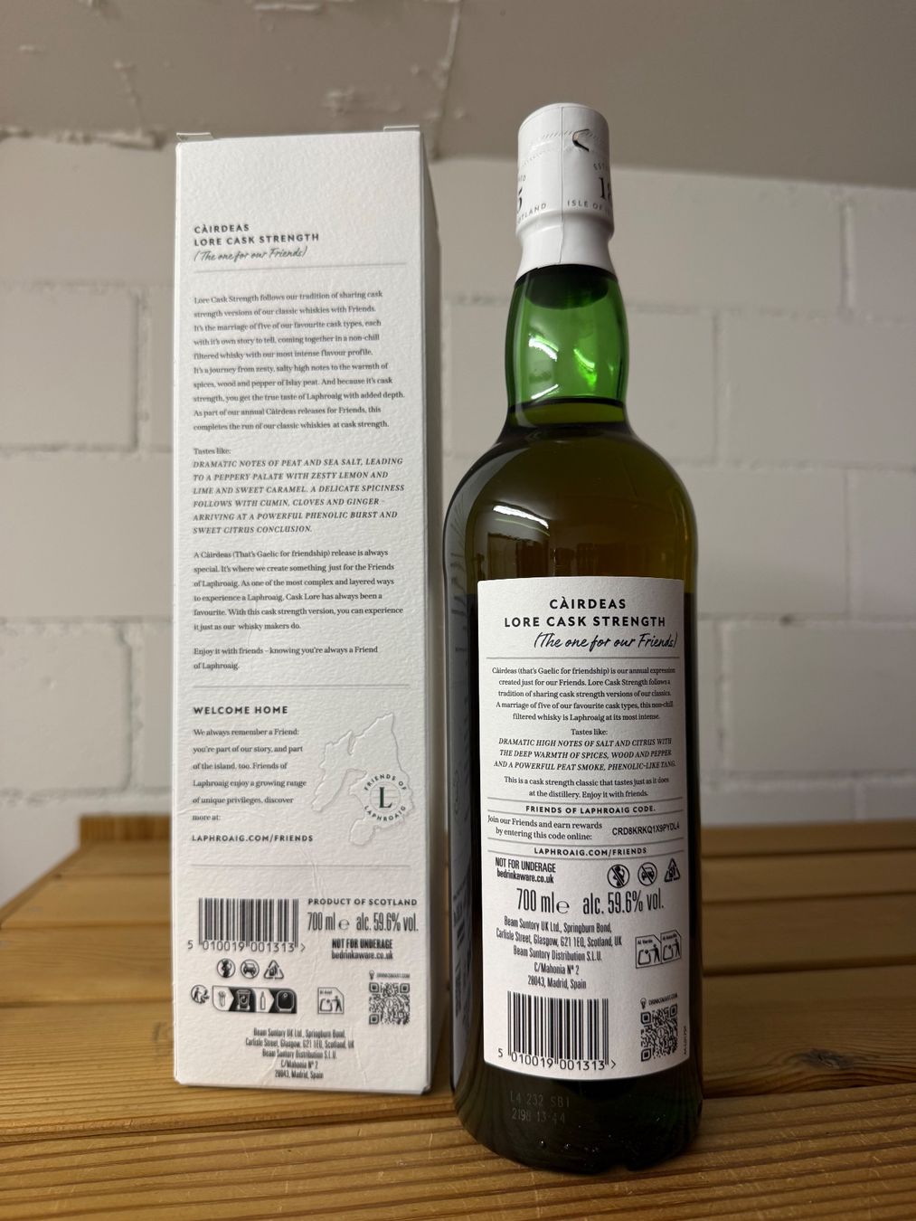 Laphroaig Bevande alcoliche: Laphroaig Cairdeas Feis Ile 2025 – Nuovo e nell'imballaggio originale da Wiesendangen venduto da whiskyandwine 1