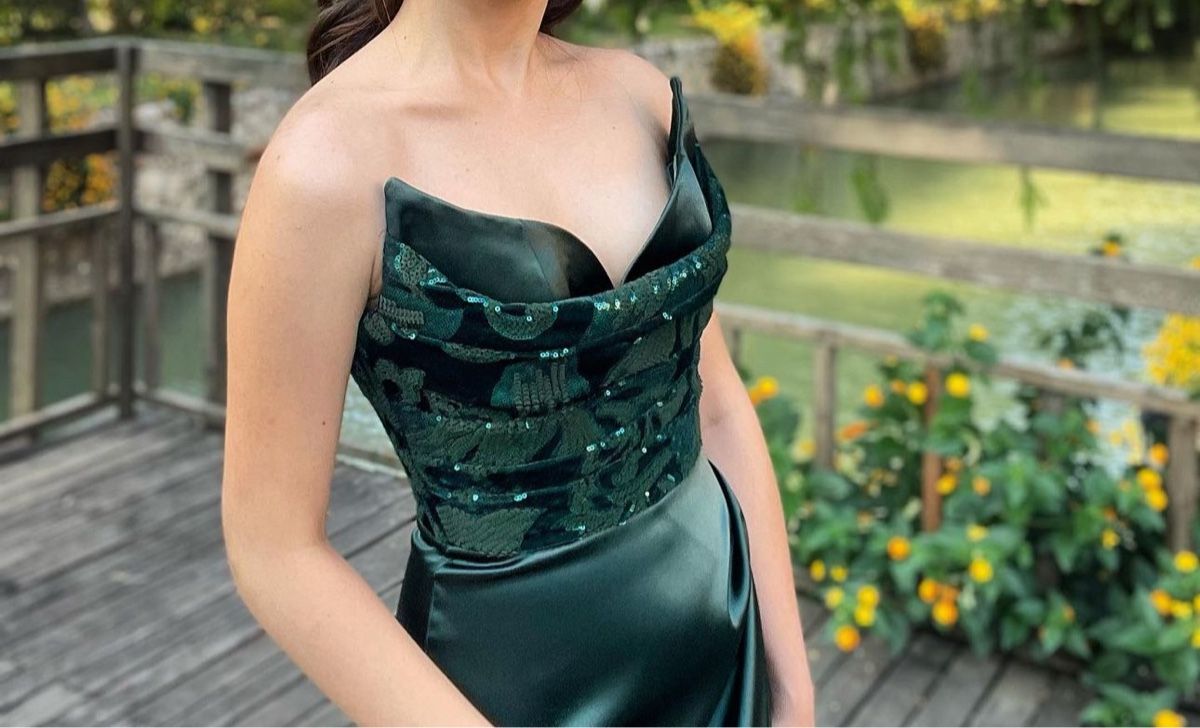 Vestiti: Abend Kleid – Usato da Effretikon venduto da Lunaaa_ 1