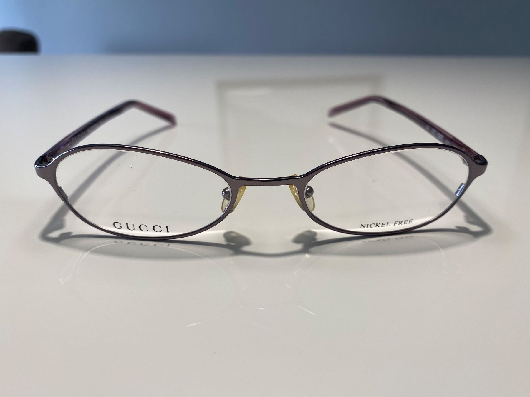 Gucci Occhiali & Lenti: Monture de Lunettes Gucci – Nuovo (secondo la descrizione) da Bottens venduto da 2Lens