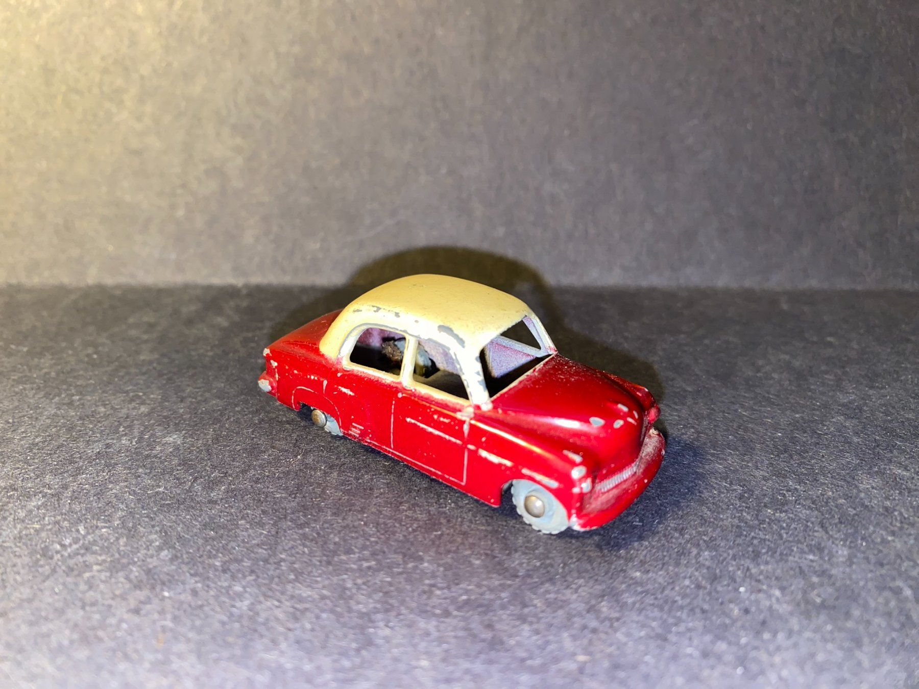 Lesney Modellautos: Matchbox Lesney Nr. 22 Vauxhall Cresta 1956 – Gebraucht aus Spiez von Mlandcruiser 1