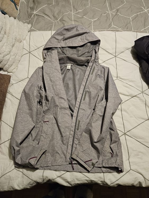 Damen Regenjacke Winddicht & Wasserdicht - Atmungsaktiv Mit Kapuze Für Wandern & Outdoor