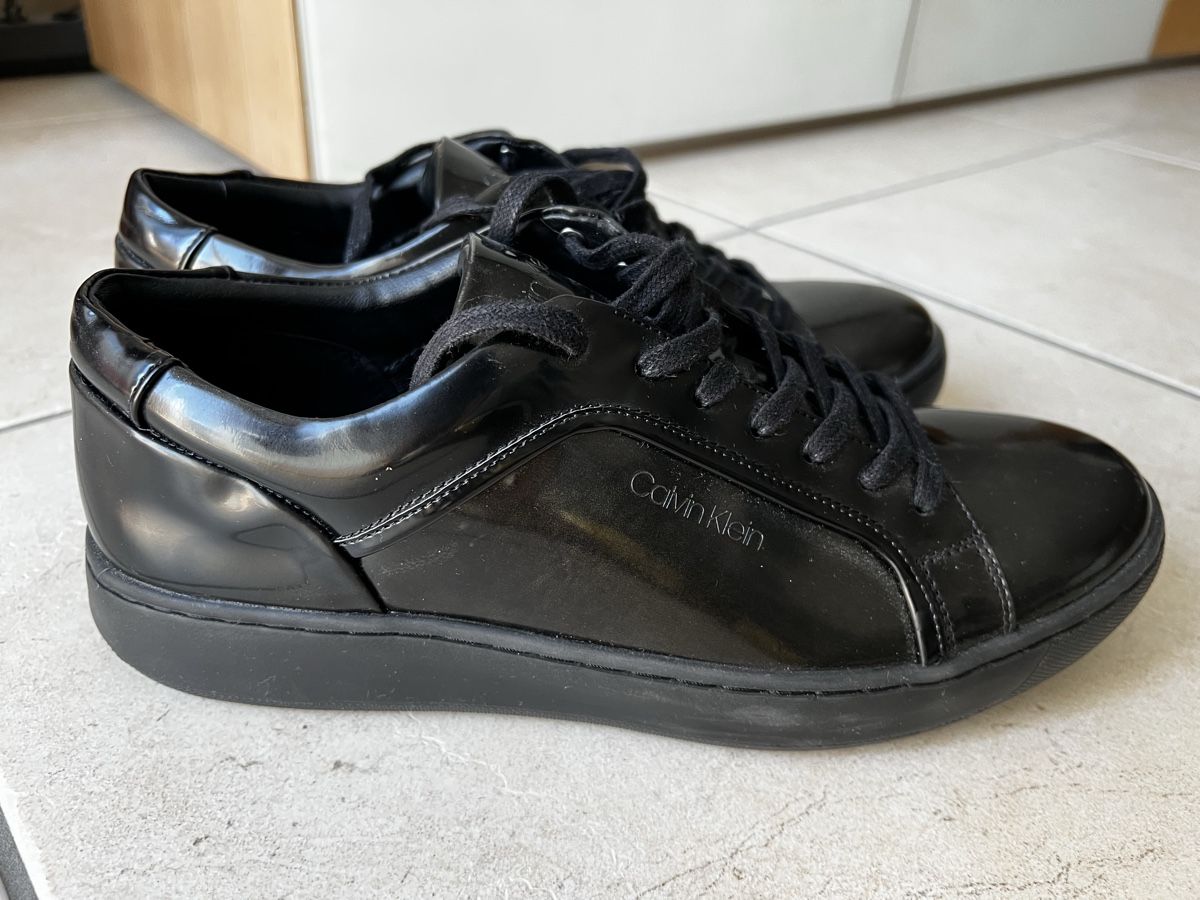 Calvin Klein Herrenschuhe: Calvin Klein Sneaker schwarz Gr. 40 Leder – Neu (gemäss Beschreibung) aus Niederwangen BE von KFI 1