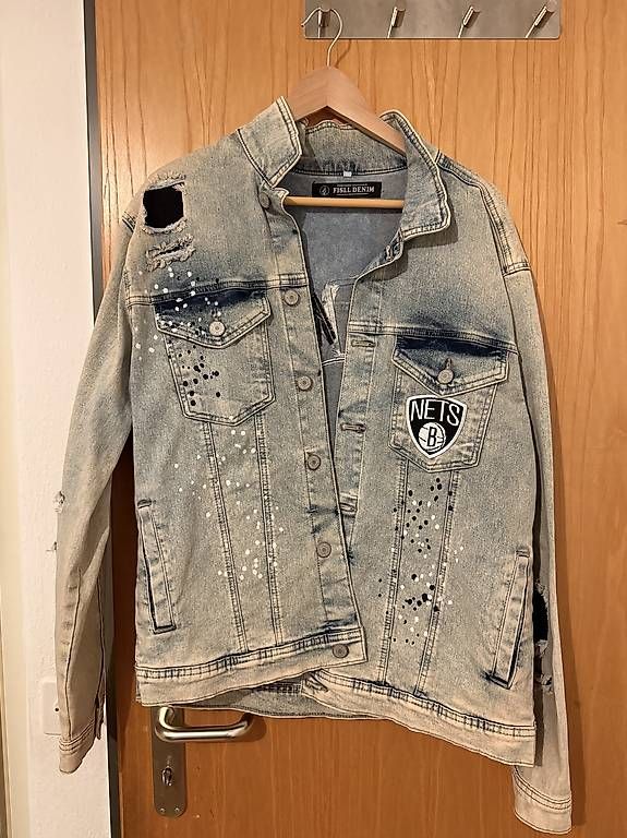 Giacche: SELLING Denim jacket, size XL – Usato da Pregassona venduto da sou_sh7y