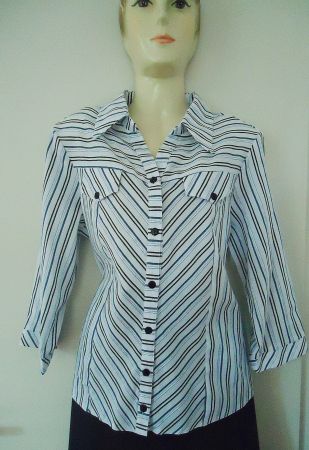 Damenbluse Weiss, Schwarze, Blaue Streifen