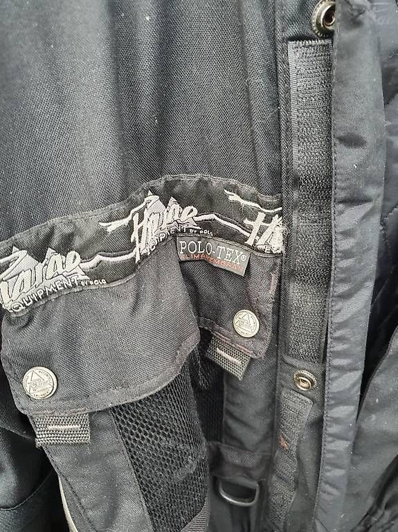 Jacken: Motorrad Jacke – Gebraucht aus Balsthal von Rucksackschweizer 1