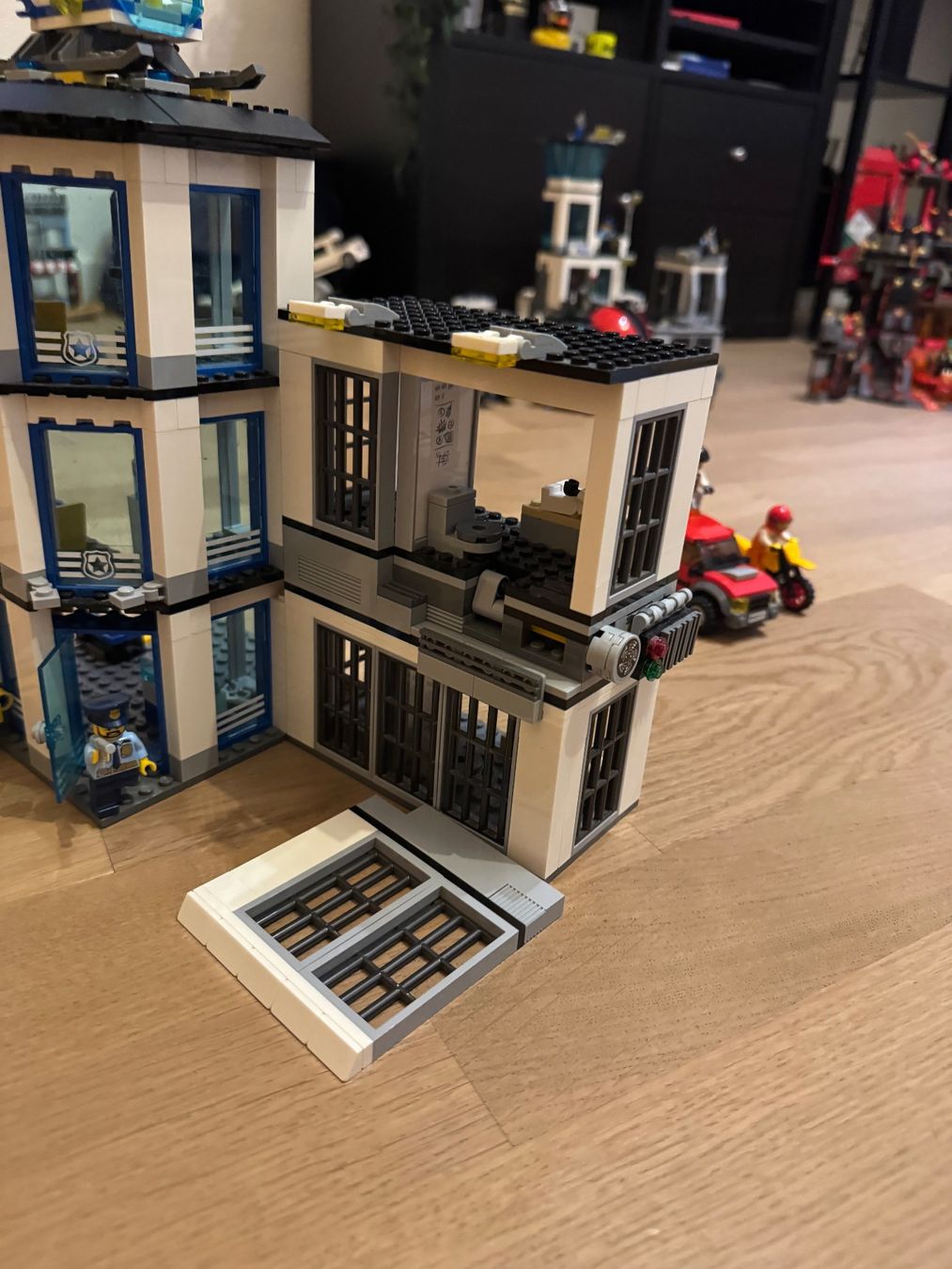 Lego Jouets: Lego City Set 60141 – D'occasion à Steffisburg par sky7000 5