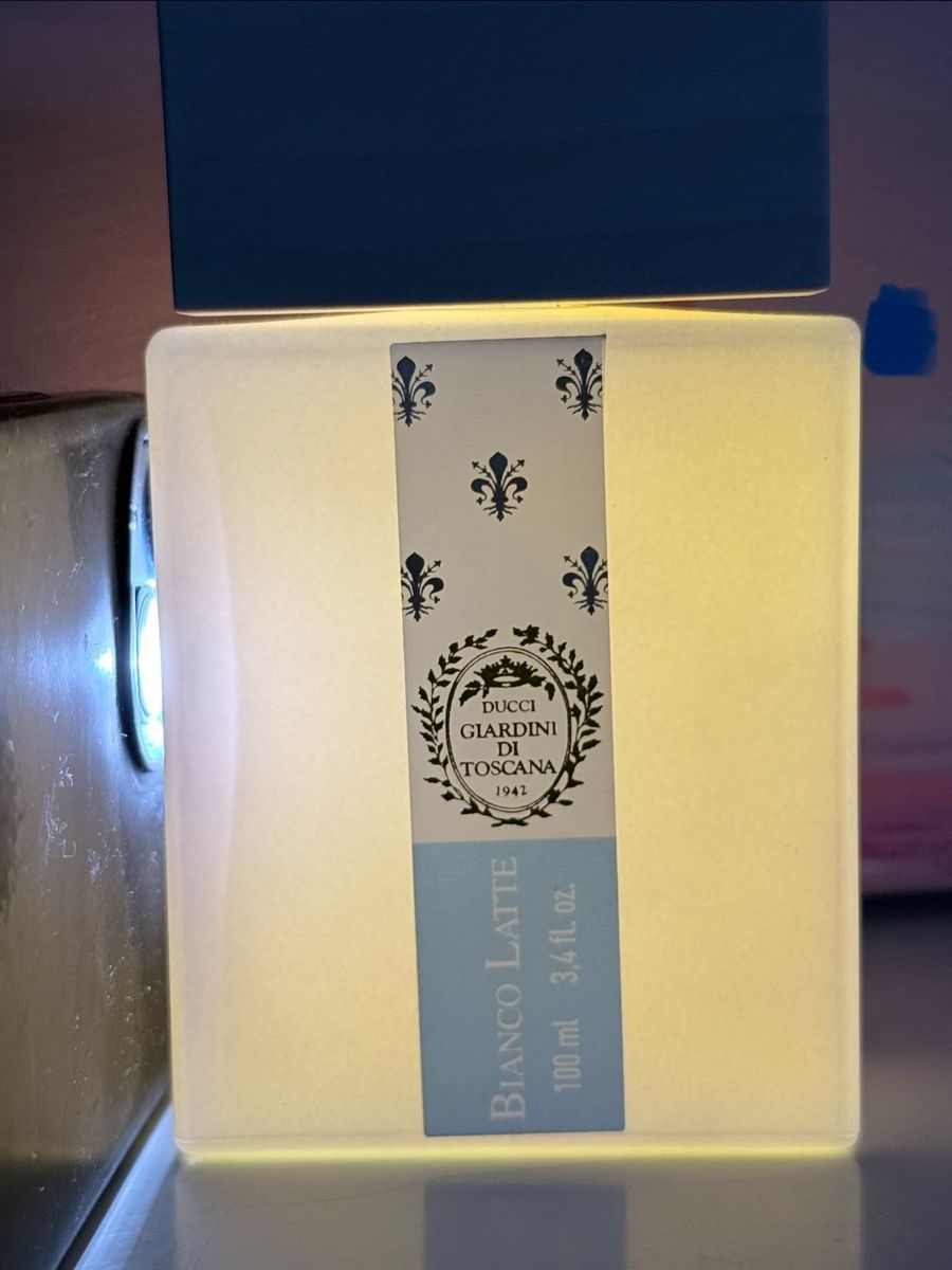 Profumi & Eau de Toilette: Bianco Latte 100ml Perfume - Full Bottle & Box – Nuovo (secondo la descrizione) da Riehen venduto da Luckyme1 3