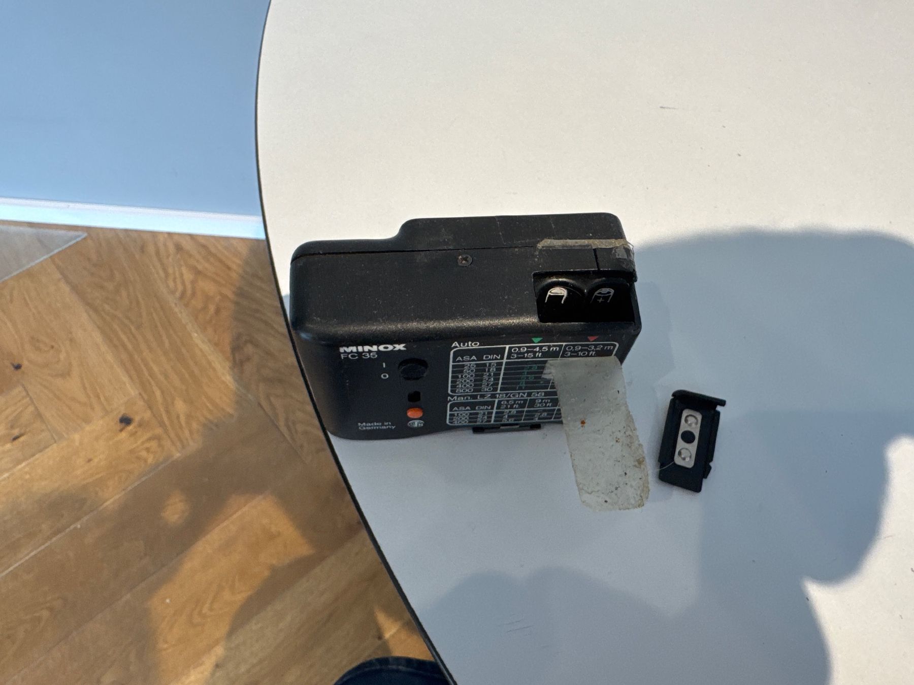 Minox Flash: MINOX FC 35 Blitzgerät – Usato da Dietlikon venduto da HighspeedUmzug 2