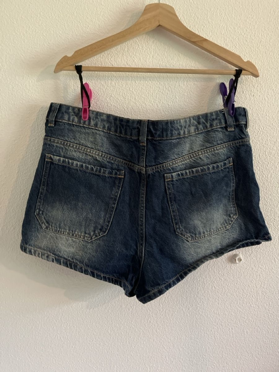 Bershka Gonne: Short avec effet jupe – Usato da Martigny venduto da mar_p55z 1