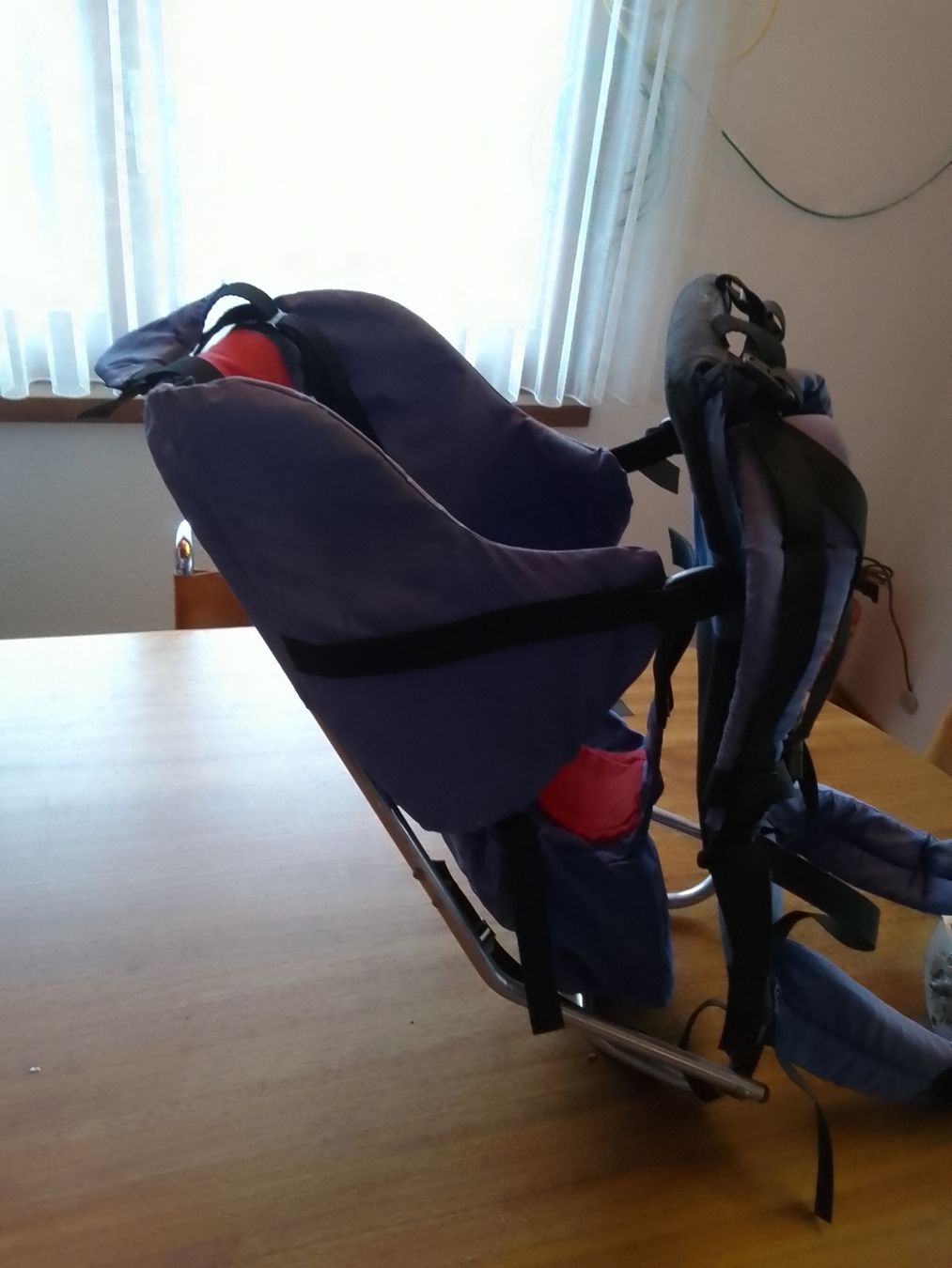Kindertaschen: Kinder Trage Rucksack – Gebraucht aus Ebmatingen von swiss.canadian 1