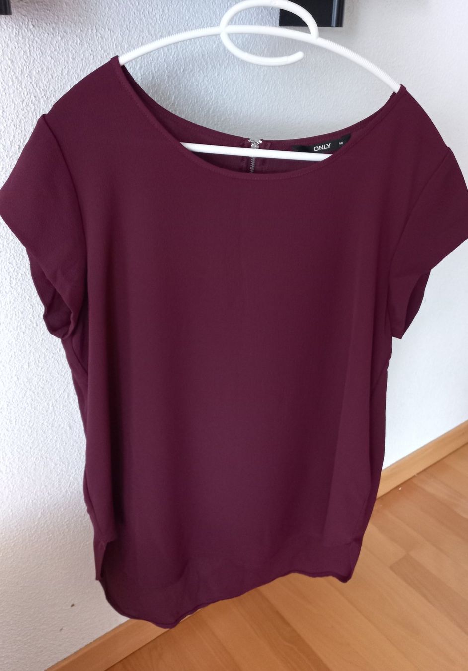 Only Camicette: 4 Damenblusen, Sommer, Only Grösse 40 – Nuovo (secondo la descrizione) da Bülach venduto da wauwau64 2