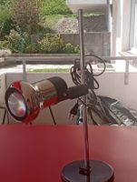Neweba-Spotlampe stammt aus den 1970er-Jahren.
